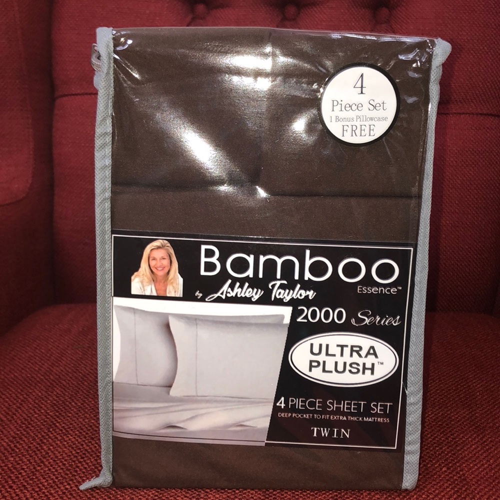 Bamboo Sheets 4 piece set Twin Brown NWT